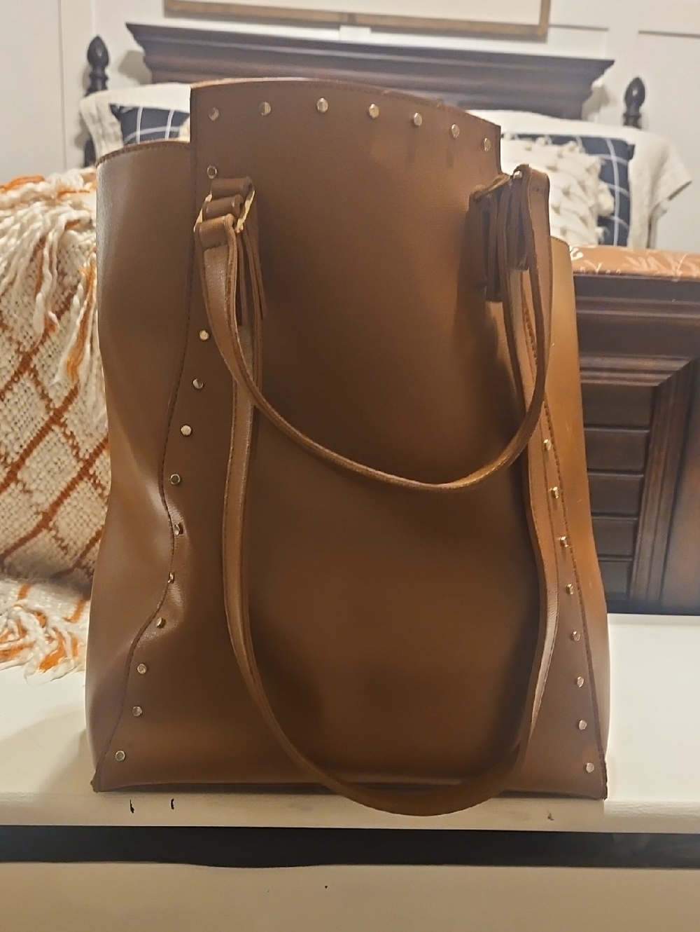 Stylish Brown Tote Bag - Classic Everyday Carry